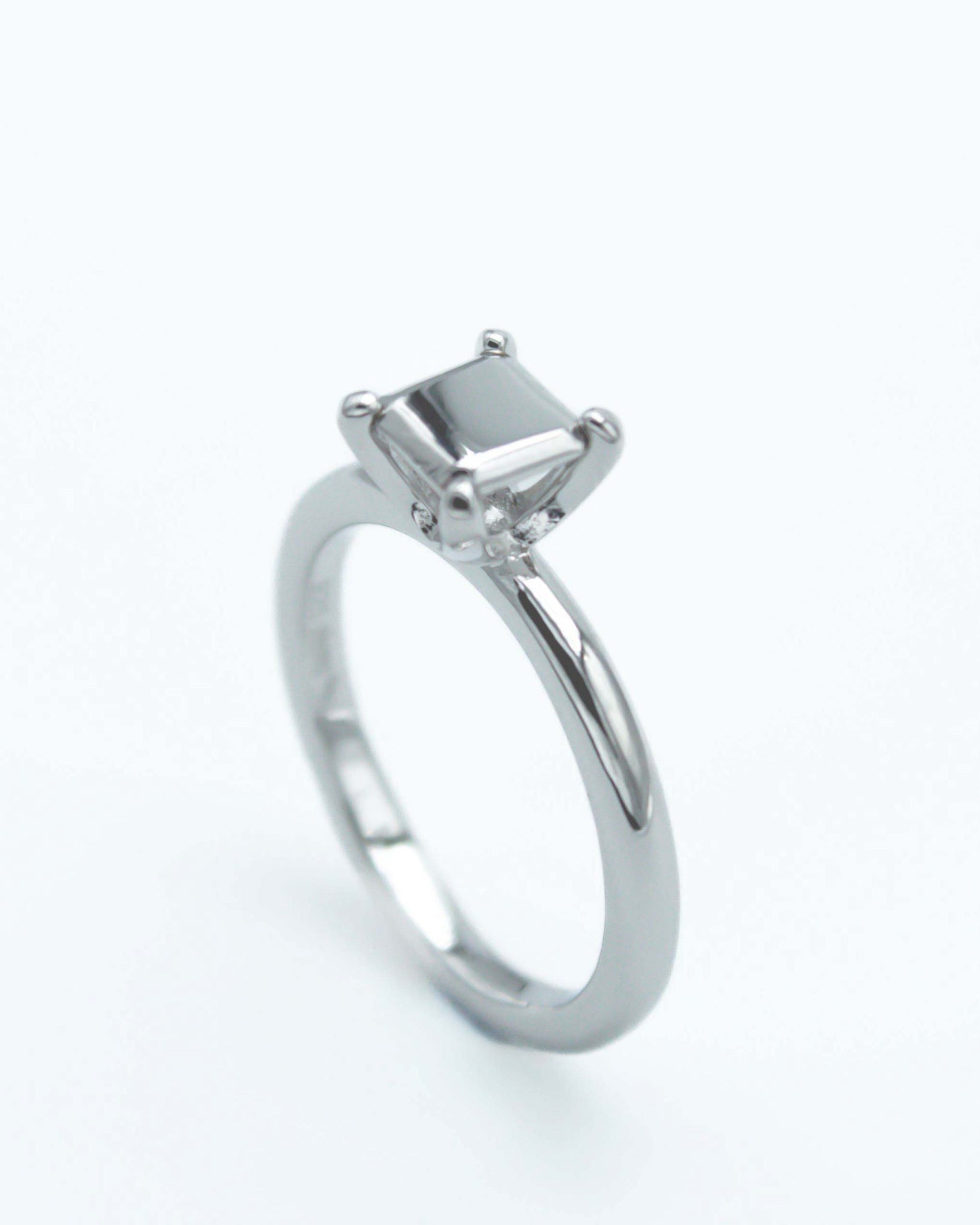 ANILLO SOLITARIO VENUS PLATA - NIEVE-Anillos